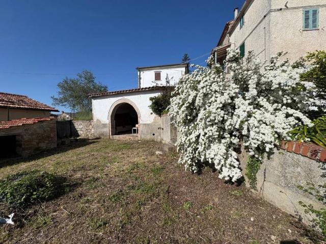 Casa indipendente in vendita a Chianni PI