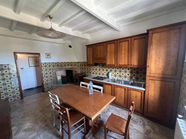 Casa indipendente in vendita a Chianni PI