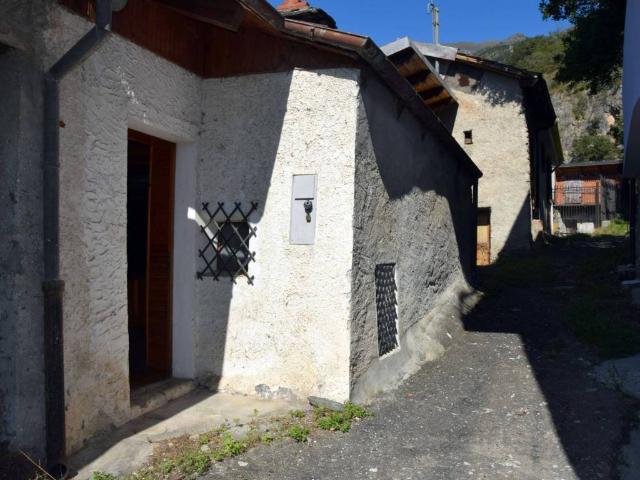 Casa indipendente in vendita a Chianocco TO