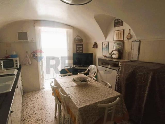 Casa indipendente in vendita a Chiaramonte Gulfi RG