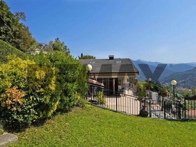 Casa indipendente in vendita a Chiavari GE