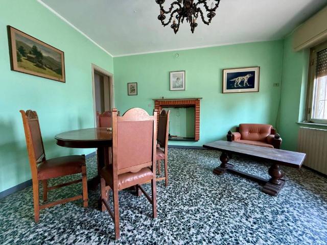 Casa indipendente in vendita a Chignolo Po PV