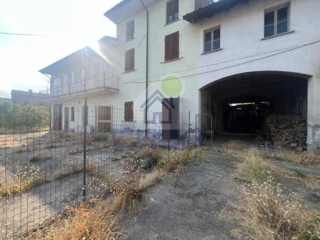 Casa indipendente in vendita a Chignolo Po PV