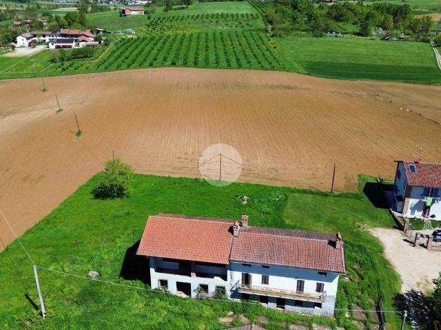 Casa indipendente in vendita a Chieri TO