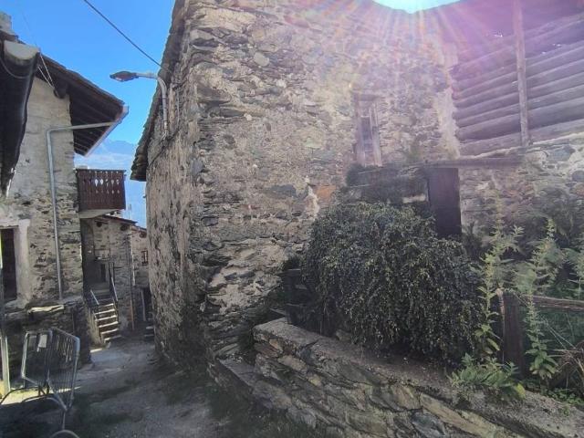 Casa indipendente in vendita a Chiesa in Valmalenco SO