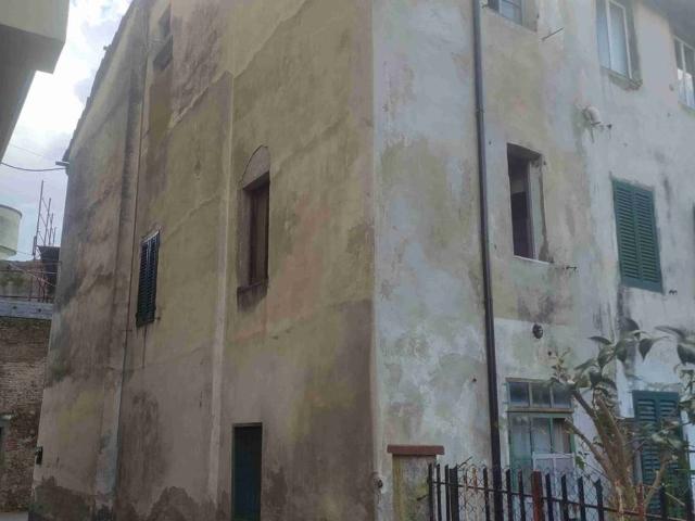 Casa indipendente in vendita a Chiesina Uzzanese PT