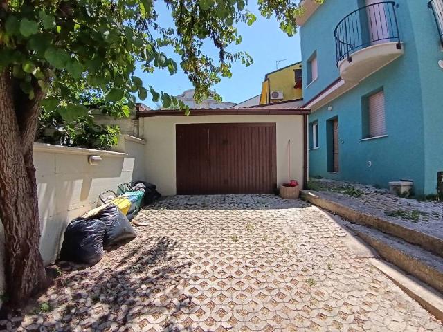 Casa indipendente in vendita a Chieti CH