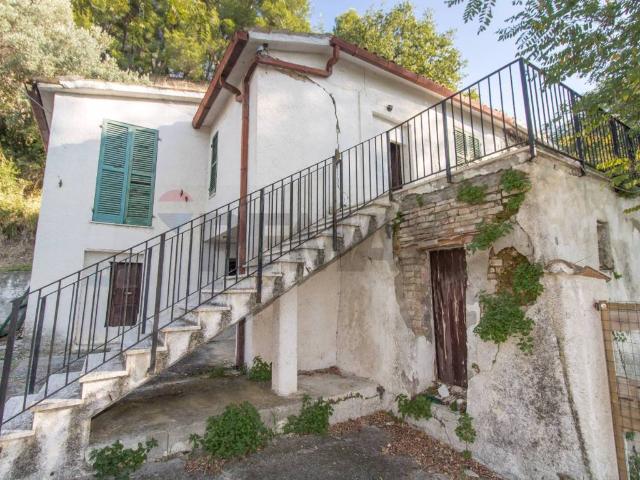 Casa indipendente in vendita a Chieti CH