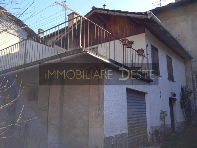 Casa indipendente in vendita a Chiomonte TO