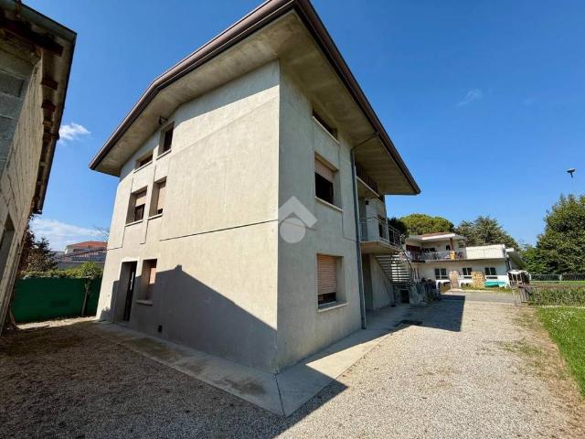 Casa indipendente in vendita a Chions PN