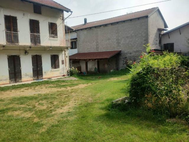 Casa indipendente in vendita a Chiusa di San Michele TO