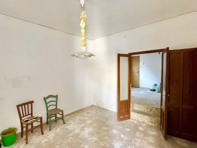 Casa indipendente in vendita a Chiusa Sclafani PA