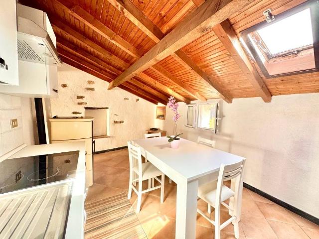 Casa indipendente in vendita a Chiusavecchia IM