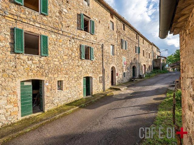 Casa indipendente in vendita a Chiusdino SI