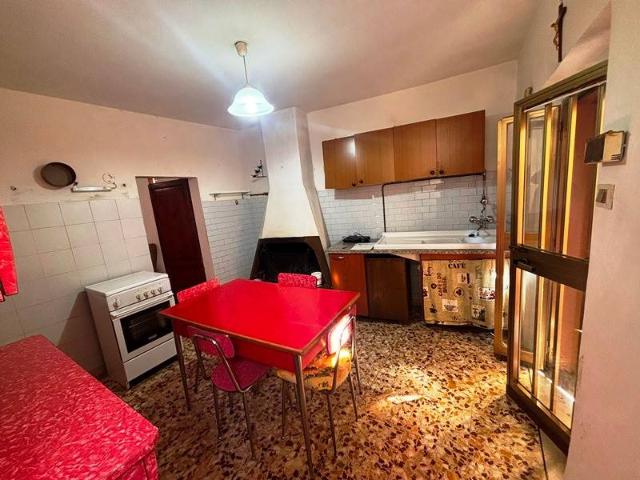 Casa indipendente in vendita a Chiusi SI