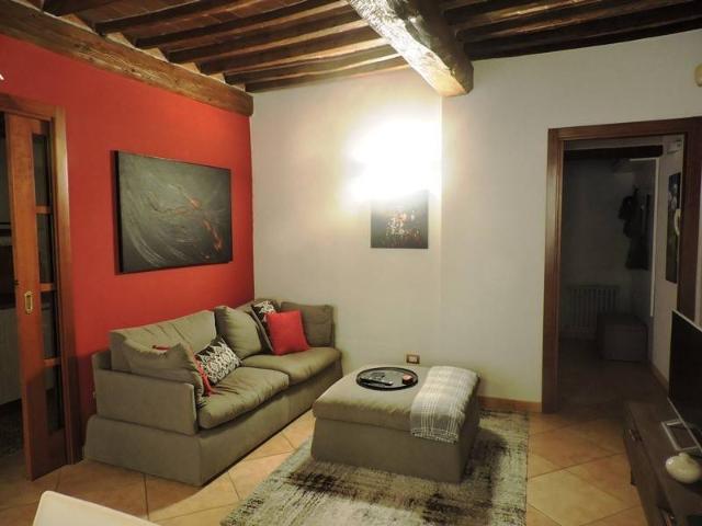 Casa indipendente in vendita a Chiusi SI