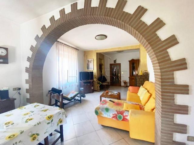 Casa indipendente in vendita a Città di Castello PG