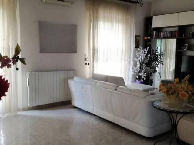 Casa indipendente in vendita a Cittanova RC