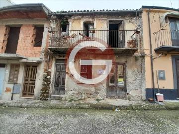 Casa indipendente in vendita a Cittanova RC