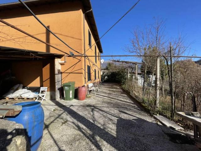 Casa indipendente in vendita a Civita d'Antino AQ