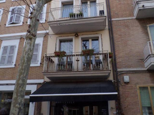 Casa indipendente in vendita a Civitanova Marche MC