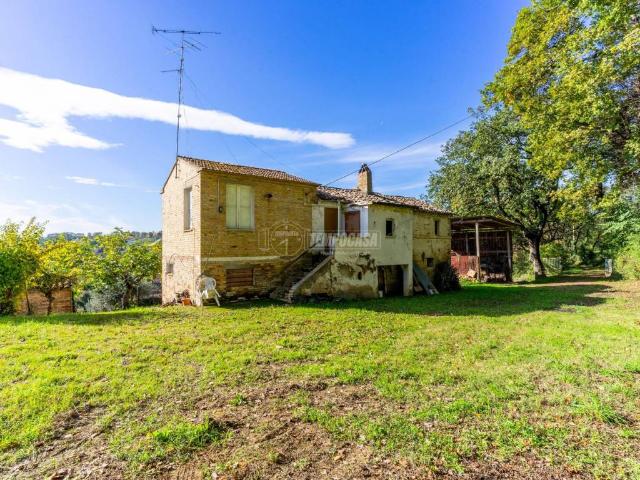 Casa indipendente in vendita a Civitanova Marche MC