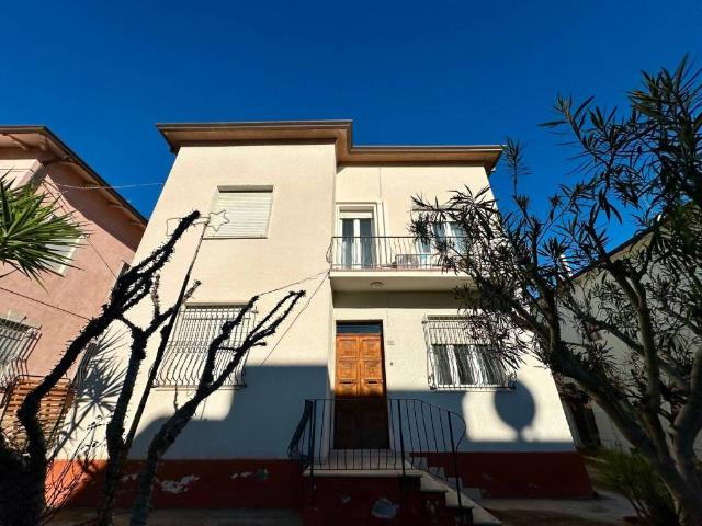 Casa indipendente in vendita a Civitanova Marche MC