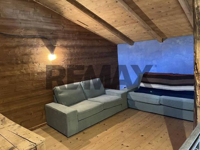 Casa indipendente in vendita a Civitella Alfedena AQ