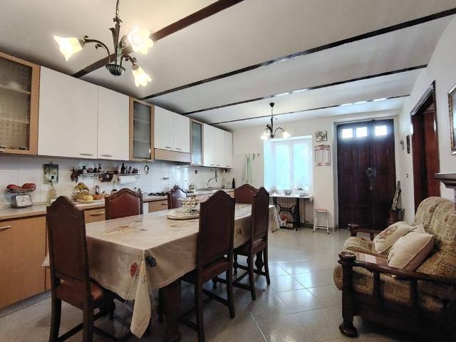 Casa indipendente in vendita a Civitella Casanova PE