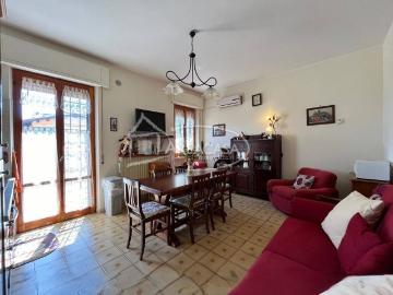 Casa indipendente in vendita a Civitella del Tronto TE