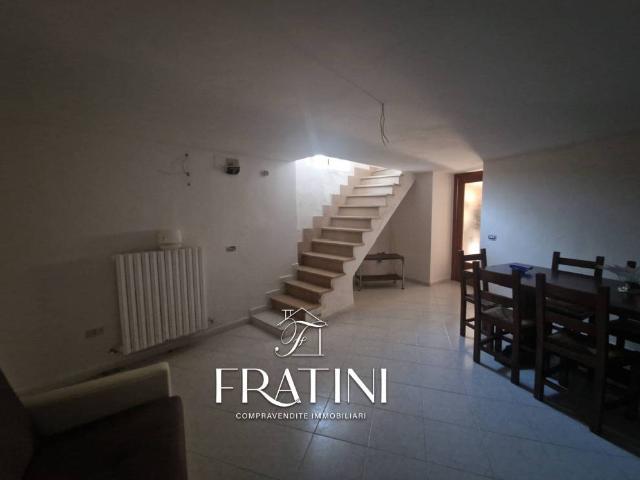 Casa indipendente in vendita a Civitella del Tronto TE
