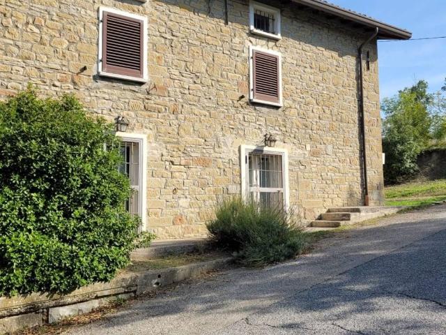 Casa indipendente in vendita a Civitella di Romagna FC