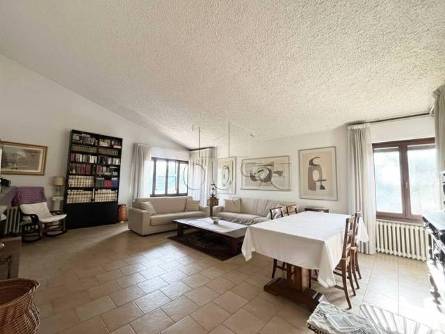 Villa in vendita a Civitella in Val di Chiana AR