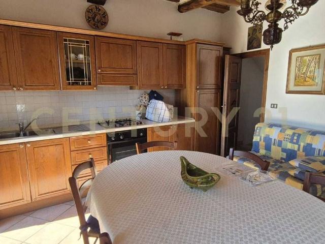 Casa indipendente in vendita a Civitella Paganico GR
