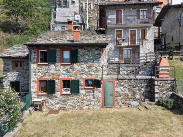 Casa indipendente in vendita a Civo SO