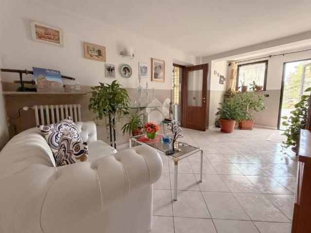 Casa indipendente in vendita a Cilavegna PV