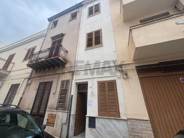 Casa indipendente in vendita a Cinisi PA