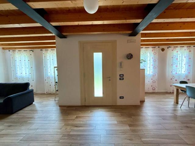 Casa indipendente in vendita a Cinto Euganeo PD