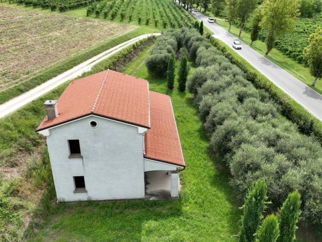 Casa indipendente in vendita a Cinto Euganeo PD