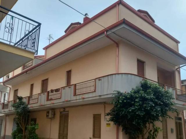Casa indipendente in vendita a Cirò Marina KR