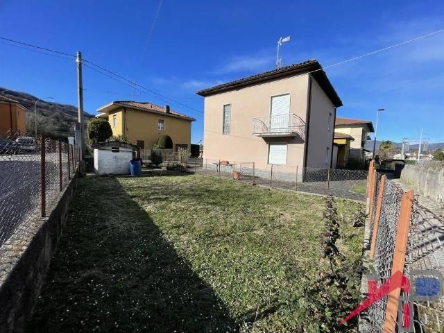 Casa indipendente in vendita a Cisano Bergamasco BG