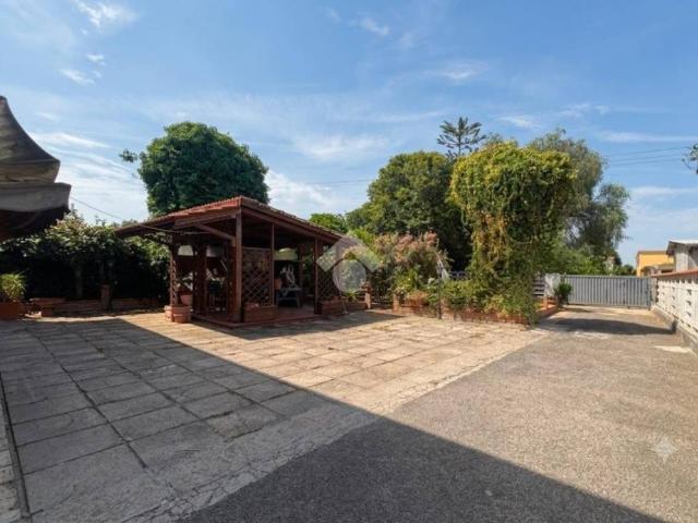 Casa indipendente in vendita a Cisterna di Latina LT