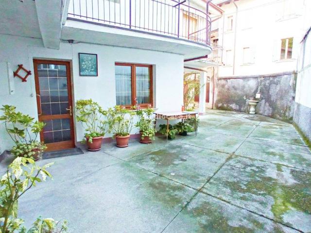 Casa indipendente in vendita a Clusone BG