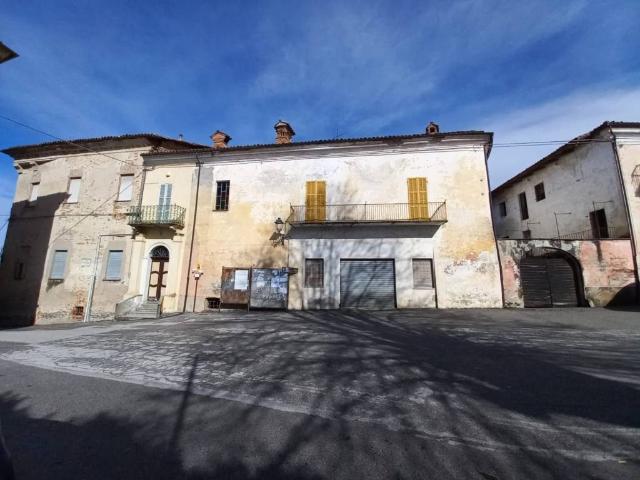 Casa indipendente in vendita a Clavesana CN