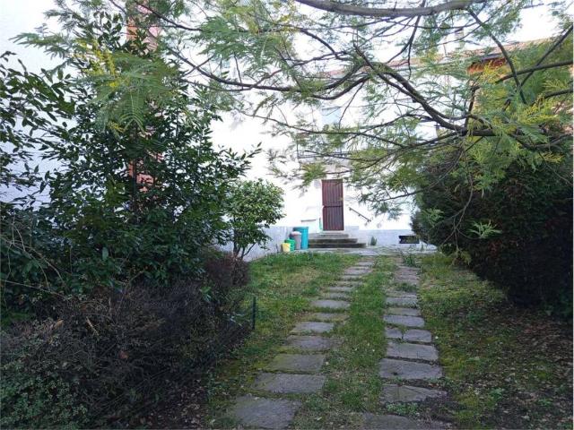 Casa indipendente in vendita a Clivio VA
