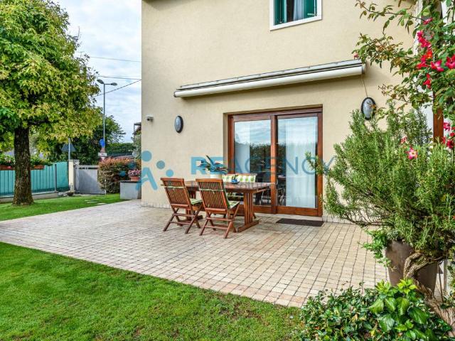 Casa indipendente in vendita a Creazzo VI