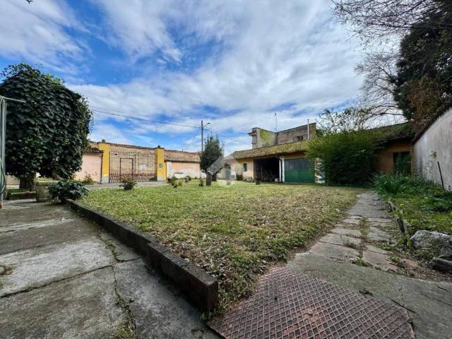 Casa indipendente in vendita a Credera Rubbiano CR