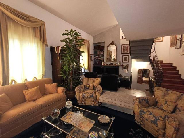Casa indipendente in vendita a Cremona CR