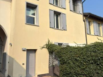 Casa indipendente in vendita a Cremona CR