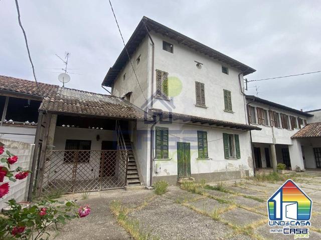 Casa indipendente in vendita a Crema CR